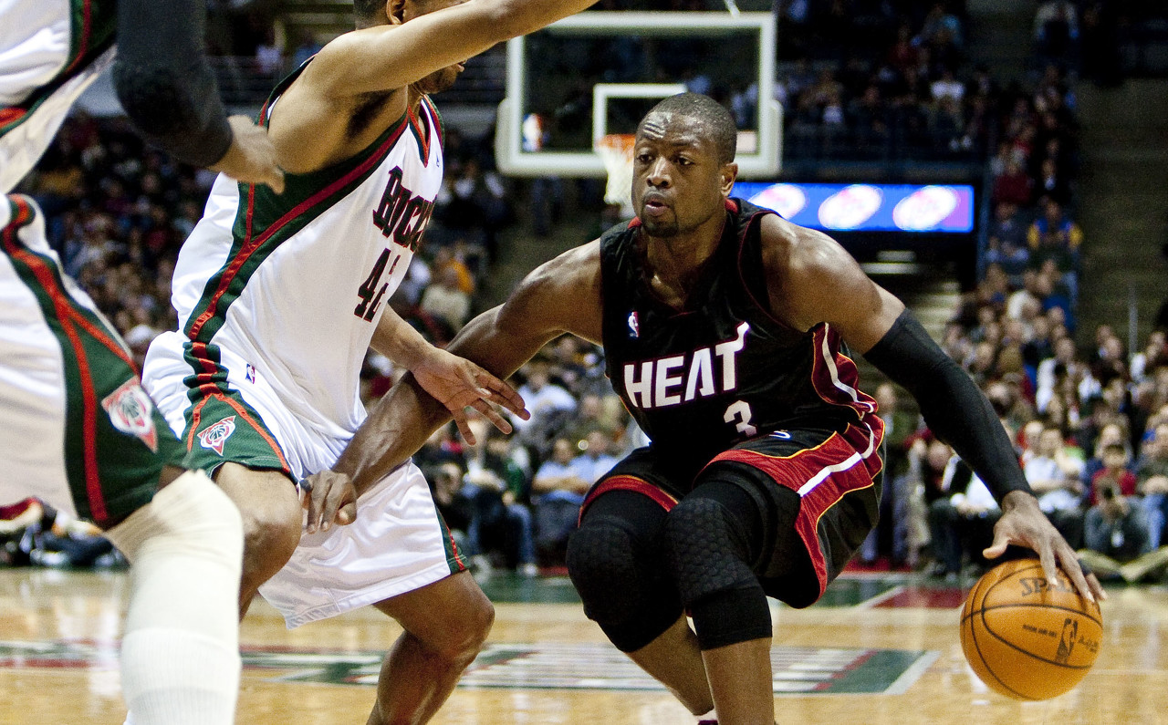 百家乐官方网站-韦德:在这个时代我也能成最顶级三分手 只是当时球队要求我突破