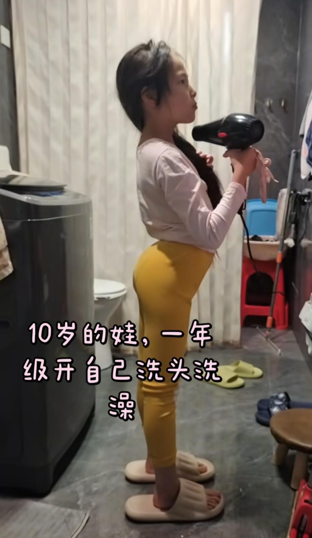 “骨盆前倾成这样，还不去医院？”家长晒一年级女儿体态，被群嘲
